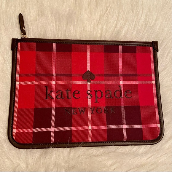 kate spade Handbags - ✨LIKE NEW!  Kate Spade Plaid Large Zipper Pouch Clutch